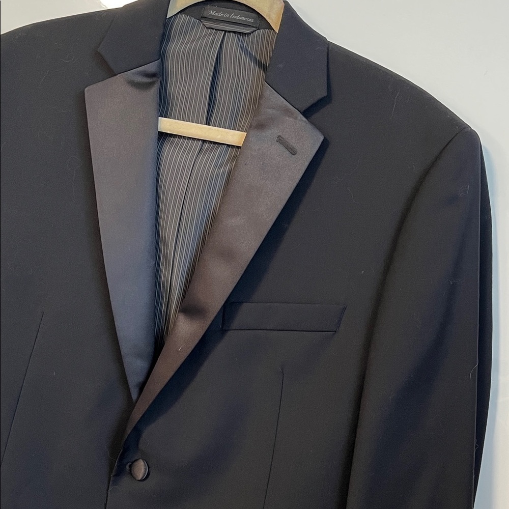 NWOT Calvin Klein 100% Wool Slim Fit Classic Black Blazer Satin Accent, Size 10 - Picture 6 of 12